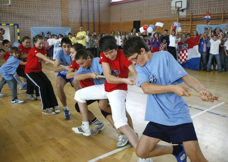 Lino višebojac u Zadru