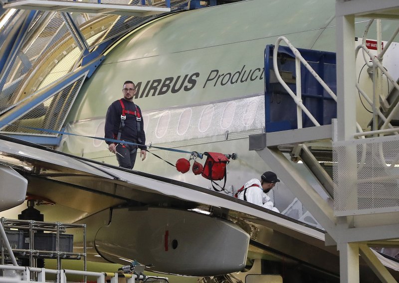 Šef Airbusa se požalio da mu kineska dominacija u telekomunikacijama utječe na posao, a ne pomažu mu ni Amerikanci ni Francuzi