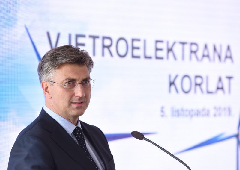 Plenković na gradilištu HEP-ove Vjetroelektrane Korlat, vrijedne pola milijarde kuna