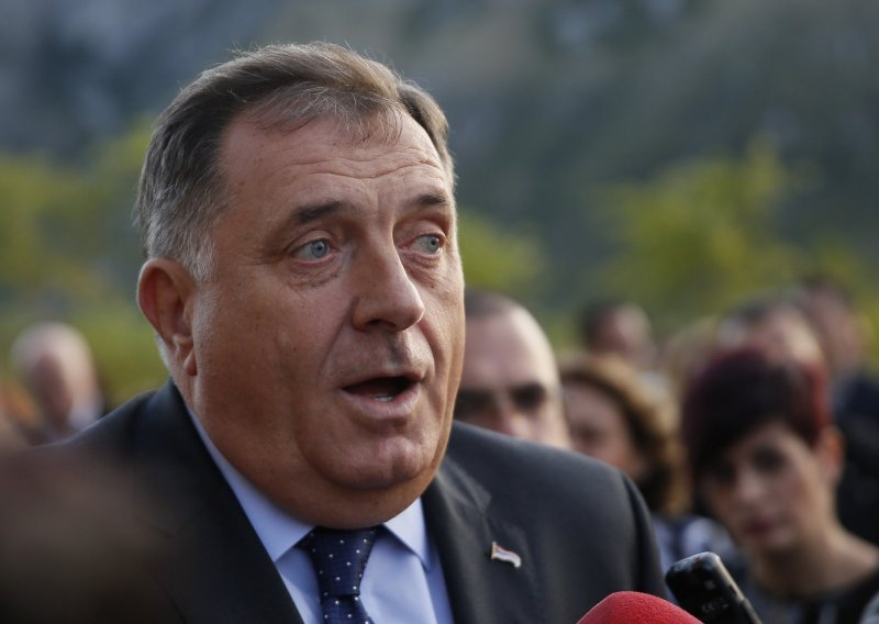 Dodik: Čast mi je biti pod američkim sankcijama