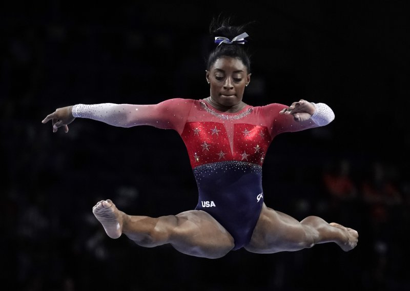 Čudesna Simone Biles osvojila novo svjetsko zlato u višeboju; njezina dominacija je nevjerojatna