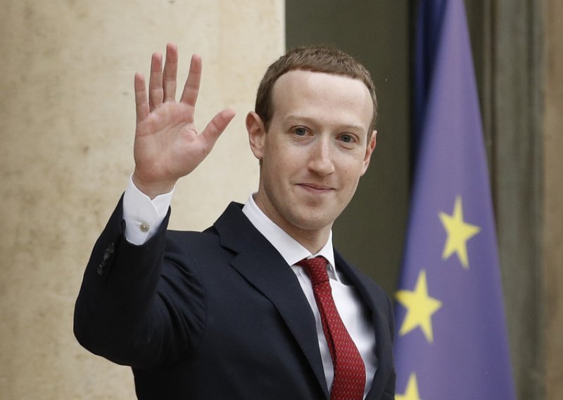 Mark Zuckerberg priznao: 'Oduvijek sam se teško izražavao. Djelujem poput robota'