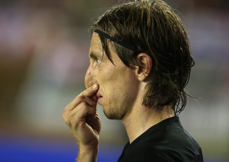 Luka Modrić otkrio što zaista misli o svojim individualnim nagradama; dotakao se Bilića i Mourinha, ali i Instagrama