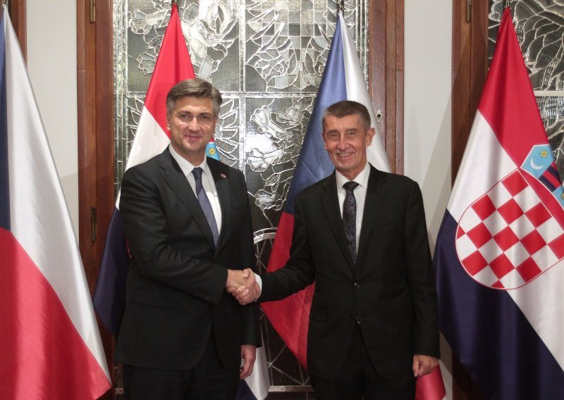 Plenković se sastao s Babišem: Češka podržava hrvatski ulazak u šengenski prostor