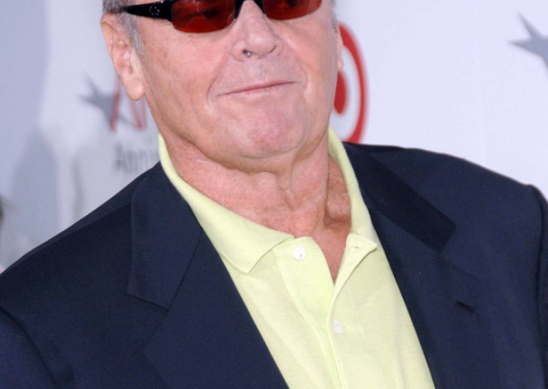 Jack Nicholson želi stan Titove diplomacije?