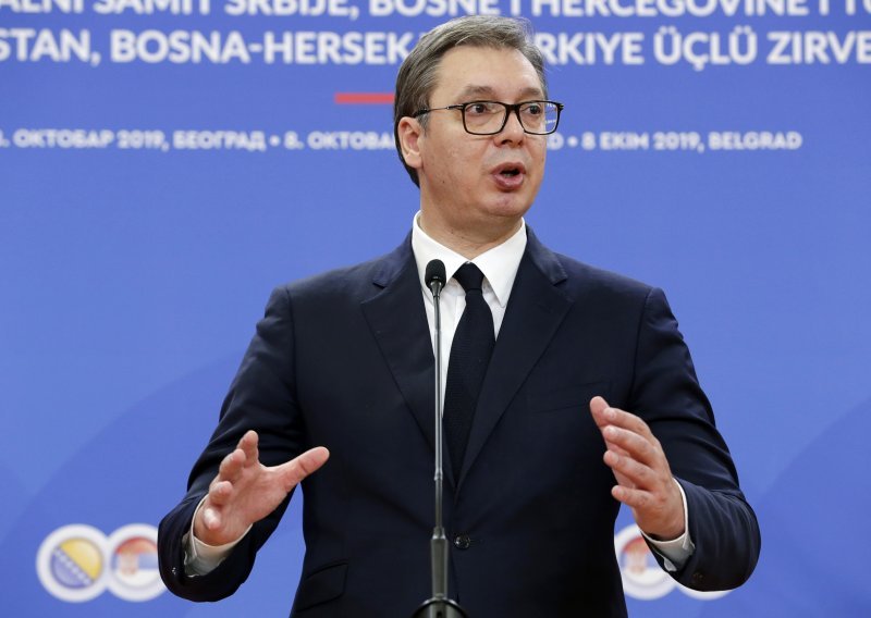 Kazneno prijavljeni Aleksandar Vučić i njegov brat zbog povezanosti s drogom