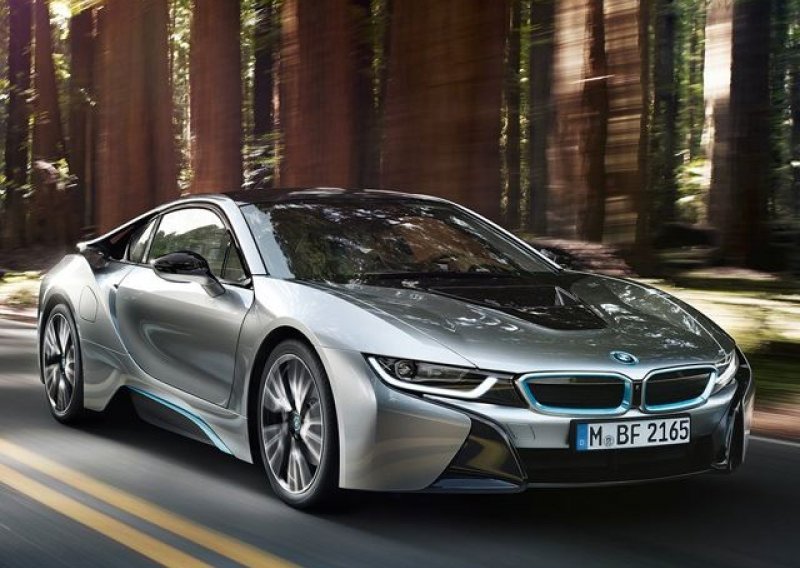 BMW rasprodao i8 i više od 10.000 i3