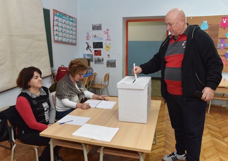 Kad ćemo imati prve rezultate i još dvije bitne stvari koje trebate znati o današnjim izborima