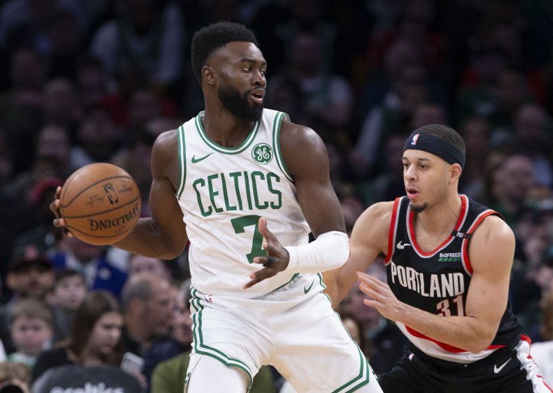 Boston Celtics srušio prvaka i prekinuo pobjedničku seriju Toronto Raptorsa