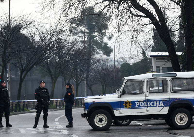 U Crnoj Gori 20.000 putovnica više nego stanovnika