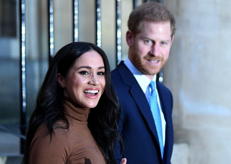 Ništa više neće biti isto: Što skandalozna odluka Meghan Markle i princa Harryja znači za njih, ali i kraljevsku obitelj