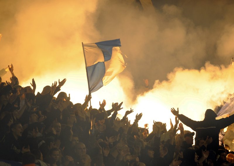 Dinamo ponovno slušao pjesmu svojih navijača