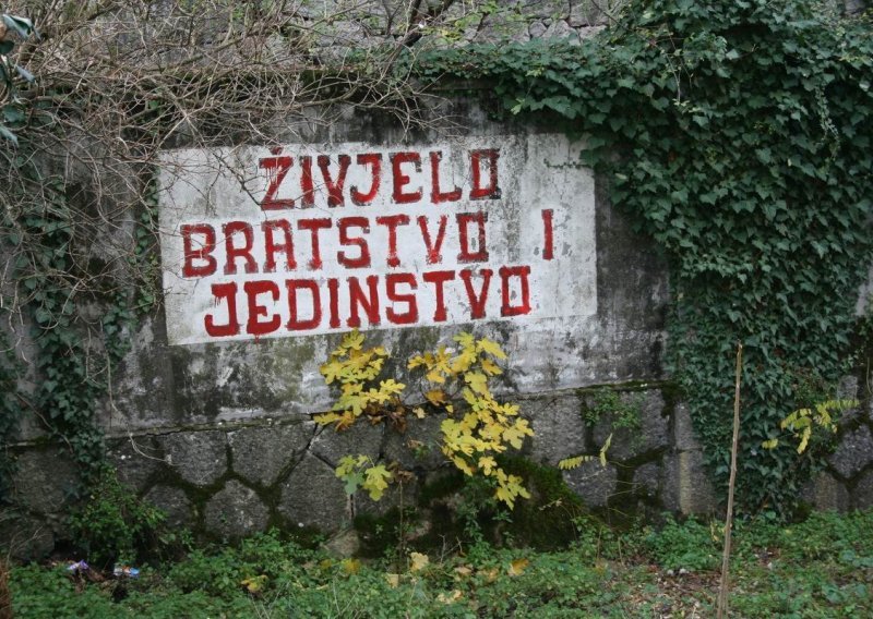 Vratilo se 'bratstvo i jedinstvo'