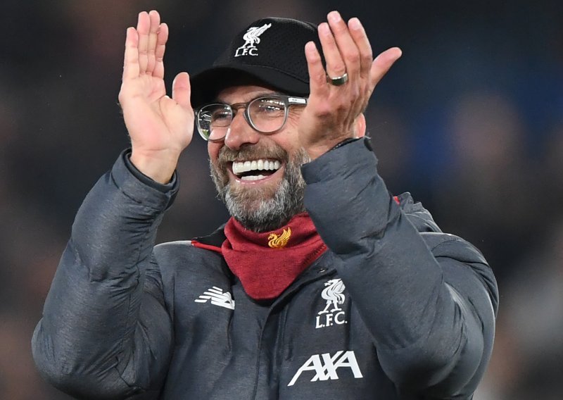 Klopp ponovno ukrao šou: Trener Liverpoola ušao u veliku raspravu o Jose Mourinhu na konferenciji pred utakmicu i postao viralni hit