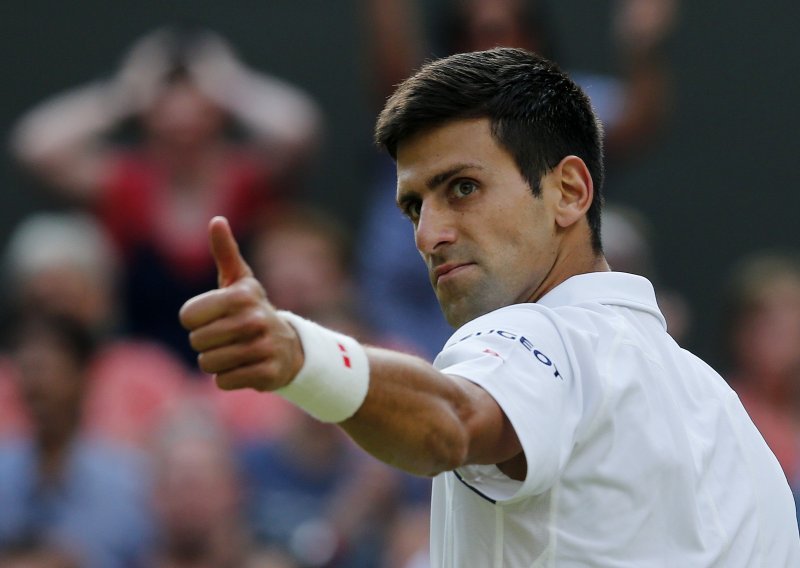 Moćni Đoković projurio u finale Wimbledona