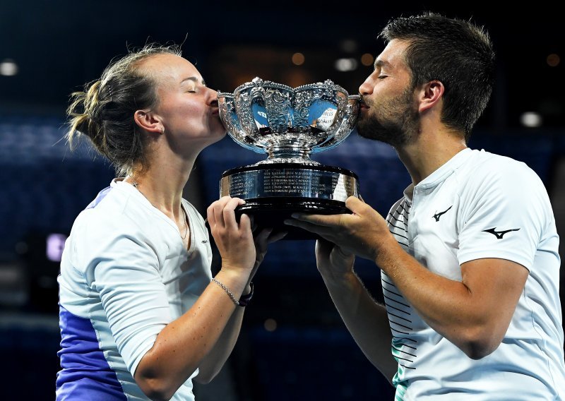 Hrvat koji je pokorio Australian Open naklonio se pothvatu svoje partnerice; ni on ne može vjerovati kako je to sve izdržala