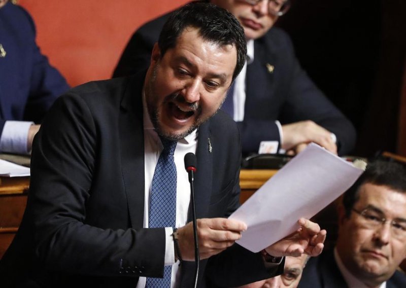 Salvini na sudu u Cataniji zbog otmice i zanemarivanja dužnosti dok je bio ministar unutarnjih poslova