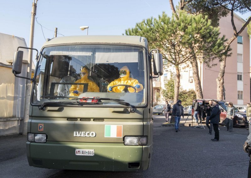 Dvoje umrlih od koronavirusa u Italiji, raste broj zaraženih, otkazuju se mise, karnevali...