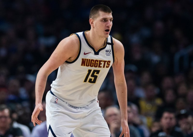 Nikola Jokić pomiče granice u NBA ligi; Amerikanci u čudu koje je sve legende ostavio iza sebe