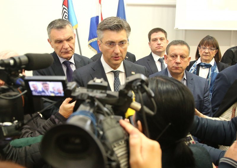 Plenković o timu Mire Kovača: Tri godine se nisu angažirali u branjenju politike HDZ-a, a sad se ponašaju kao oni koji žele srušiti našu vladu