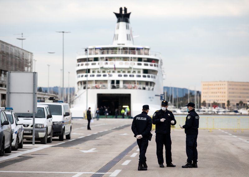 Ušetao u sudnicu s tekstom: 'Bio sam na trajektu Marko Polo, ali eto mene'