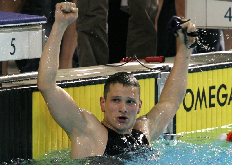 Croat swimmers win gold and bronze at World Championships