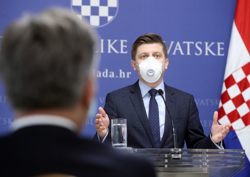 Marić: U prvom danu 2.000 zahtjeva za odgodu plaćanja poreza