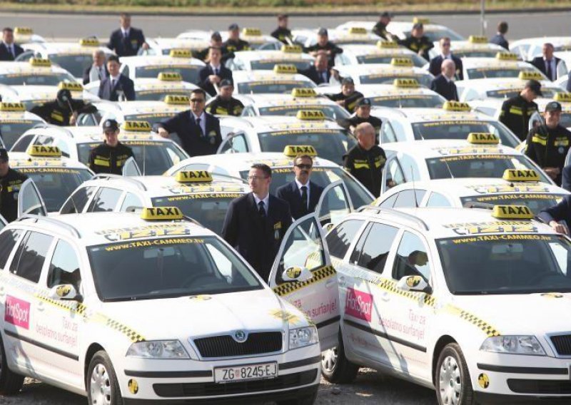 Nezadovoljan Taxi Cammeom hakirao mu stranicu