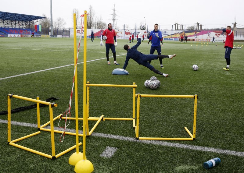 Pročitajte pod kojim uvjetima mogu trenirati vrhunski sportaši, traži se držanje razmaka od pet metara