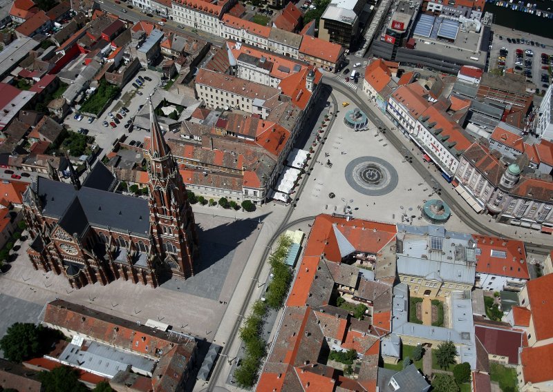 Osijek dronovima nadzire poštuju li građani mjere Stožera civilne zaštite. Pilot poručuje: Lokacije na kojima letimo su tajne