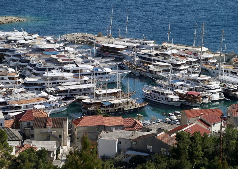 Turističke agencije najgore pogođene pandemijom: Neke od njih neće imati nijednog putnika, bez ozbiljnije podrške države malo tko će preživjeti do iduće godine