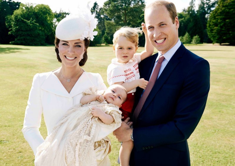 Ovo su službene fotke krštenja princeze Charlotte