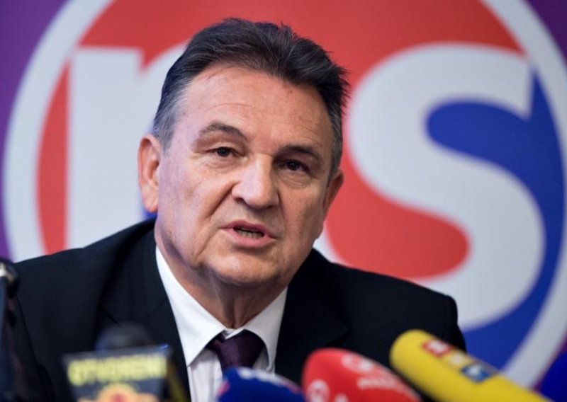 Čačić: Prodaja HEP-a ugrozila bi funkcioniranje zemlje