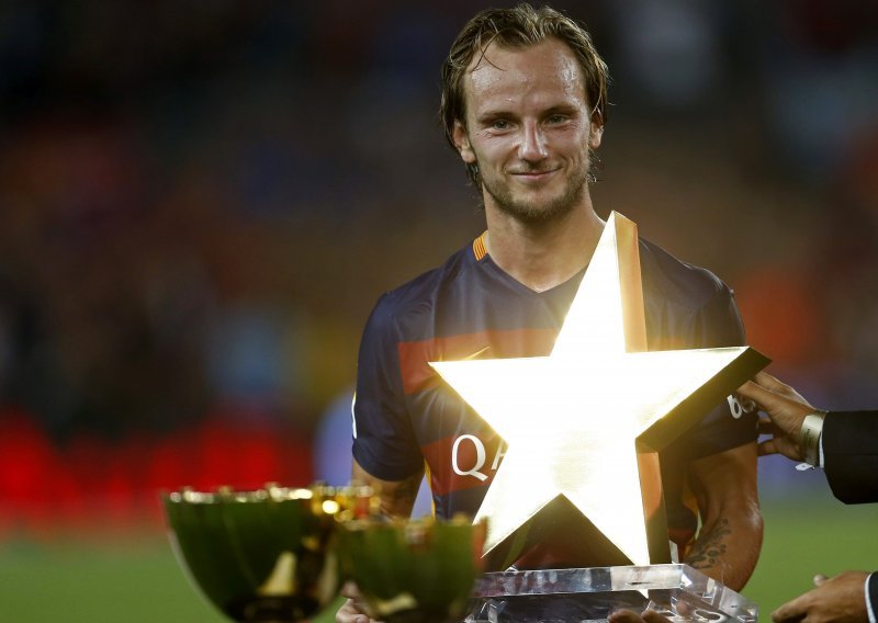 Razočarani Ivan Rakitić 'slomio' se u eteru te poslao jasnu poruku predsjedniku Barcelone: Ako ovo sluša, možda me i nazove...