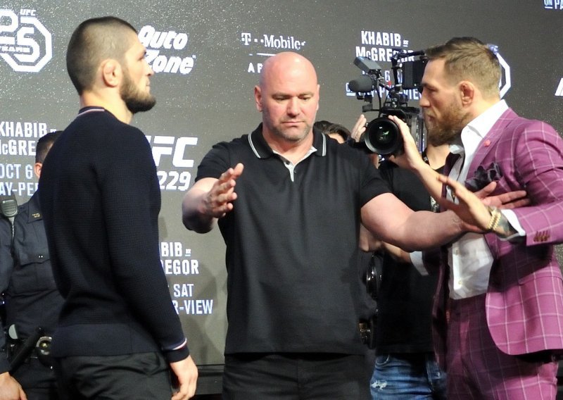 Khabib opet preko društvenih mreža uništio brbljavca Conora McGregora; evo što mu je sve prvak poručio u svojoj objavi