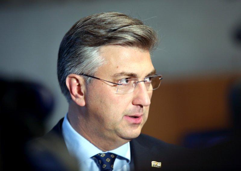 Plenković uručio ugovor o dodjeli sredstava Centru za podvodnu arheologiju