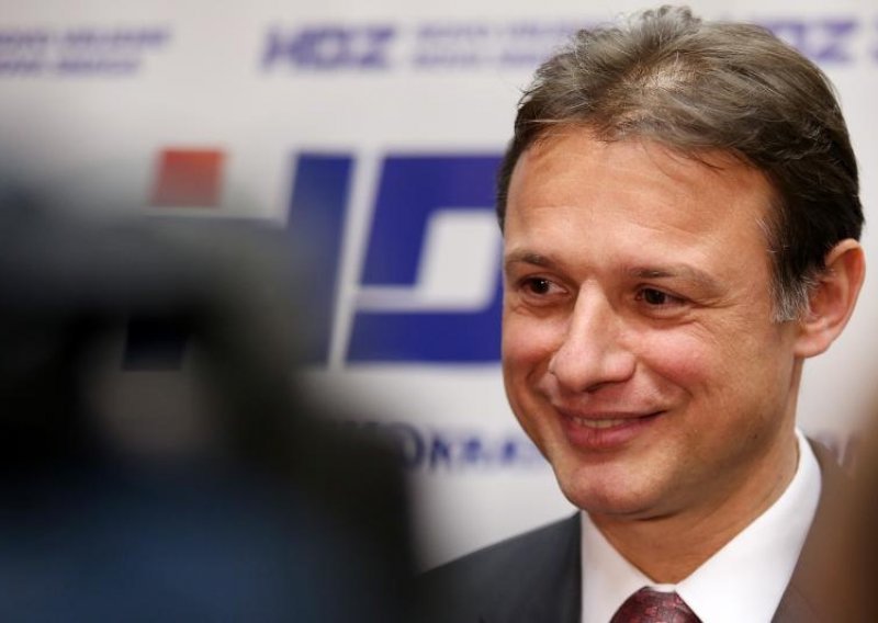 Jandroković objasnio zašto je HDZ tražio stanku