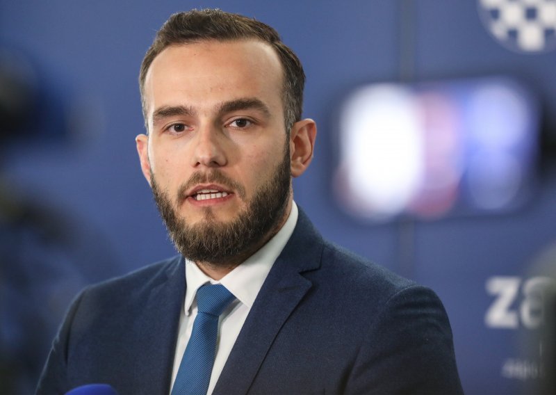 Aladrović: Država će radnicima za skraćeno radno vrijeme pokrivati do 2000 kuna