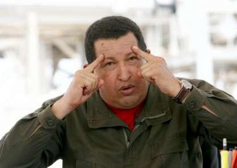 Chavez kao posrednik s Gadafijem