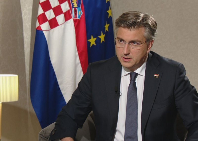 Plenković sam na HRT-u: Bernardić je očito odbio suočavanje zbog straha