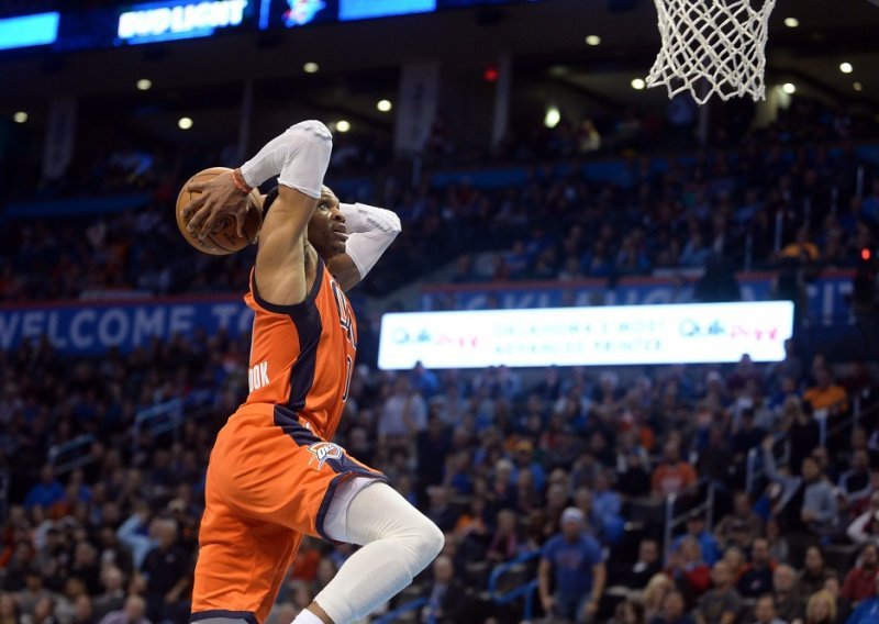 Westbrook ipak nije Jordan! Njegovoj seriji došao je kraj