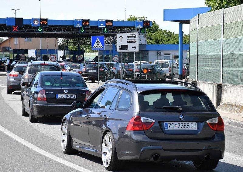 Pojačan promet prvoga dana produženog vikenda