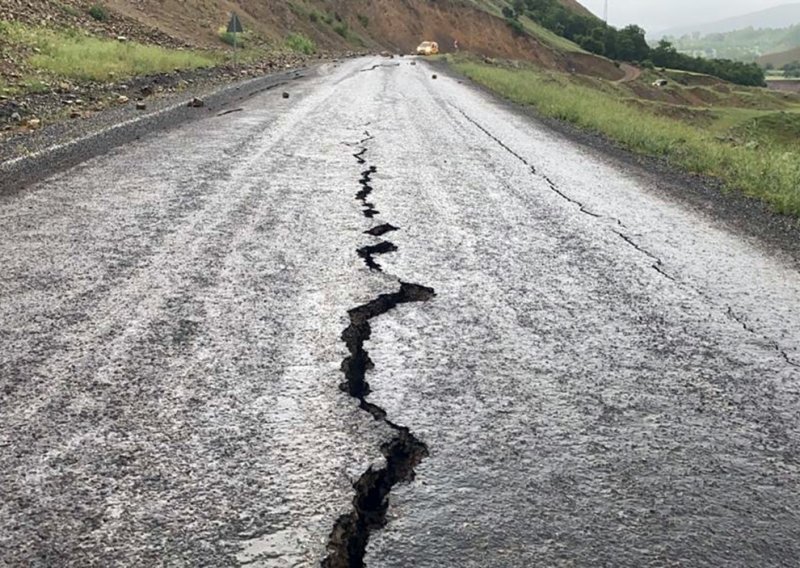 Potres pogodio Tursku, ovaj put udario na zapadu zemlje