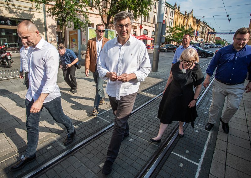 Plenković: U ovoj orkestriranoj kampanji oporba gotovo navija za koronakrizu, to je neodgovorno