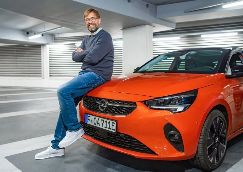 I Opel slavi naslov nogometnog kluba Liverpool; jedno od najautentičnijih partnerstava njemačkog sporta