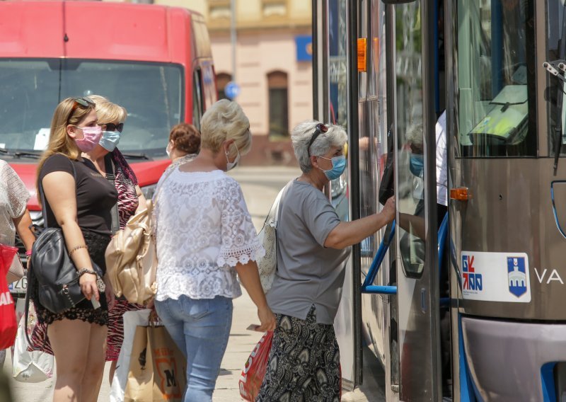 Sa svadbe u Zagrebu krajem lipnja koronavirus se raširio diljem Hrvatske, zaraženo 26 uzvanika iz Brodsko-posavske, Dubrovačko-neretvanske, Primorsko-goranske i Šibensko-kninske županije