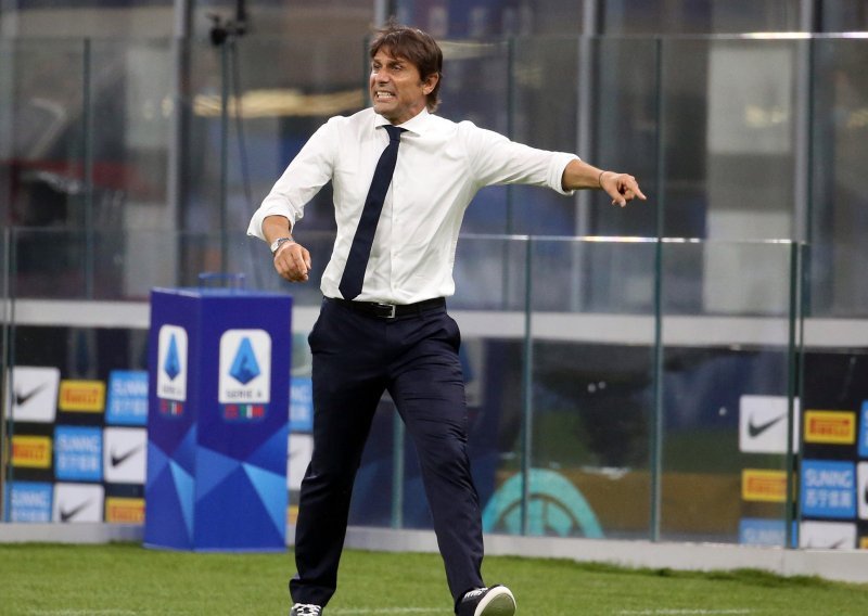 Antonio Conte želi isprovocirati otkaz u Interu i preseliti u Juventus? Nakon kritika čelnicima kluba, sada se obrušio i na novinare