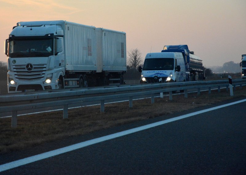 Podignuta optužnica protiv četvorice krijumčara ljudi