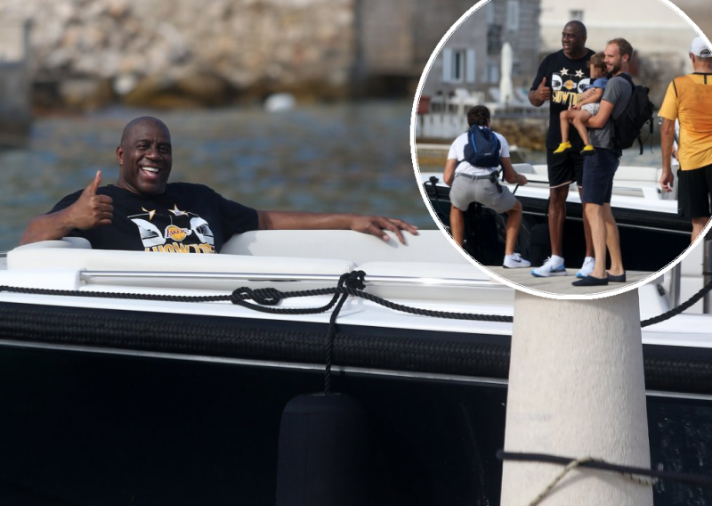 Na redu je Vis: Dobro raspoloženi Magic Johnson i na odmoru ispunjava želje obožavatelja