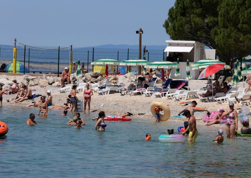 Rezultati bolji od očekivanih: Raste broj dolazaka turista, poznato je i kojih pet gradova su hit destinacije